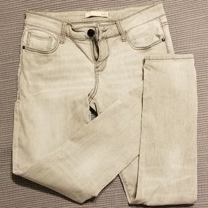 Daytrip Women’s Virgo Skinny Stretch Jean Size 27R